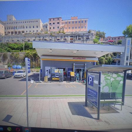 Art Deco City Center Near The Beach! テッラチーナ エクステリア 写真